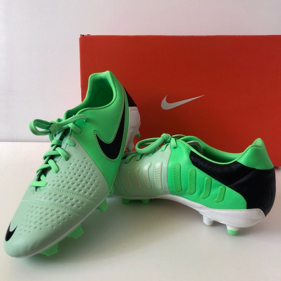 nike ctr360 libretto iii green